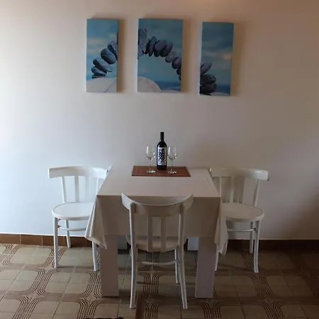 Robinson Lovorka Appartamento