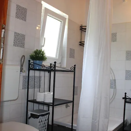 Robinson Lovorka Potomje