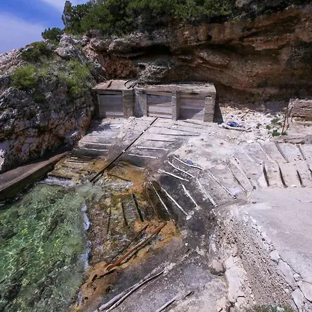 Robinson Lovorka * Potomje