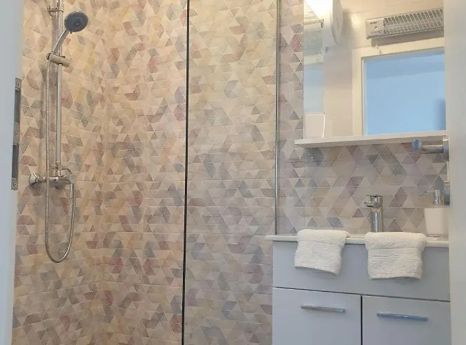 アパート Robinson Lovorka *