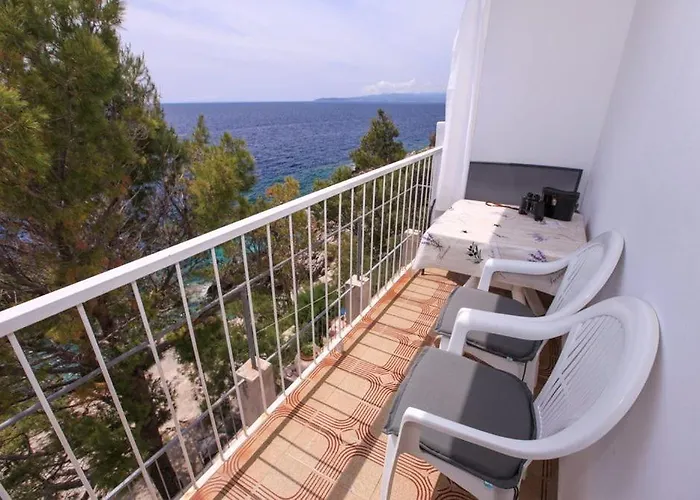 アパート Robinson Lovorka Potomje