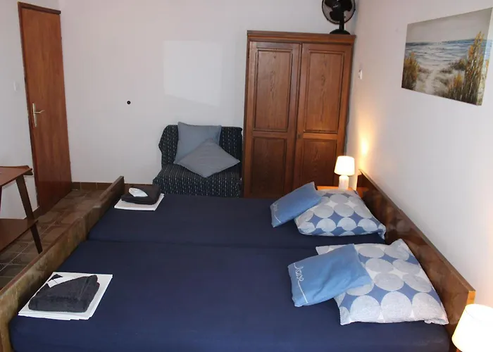 アパート Robinson Lovorka *