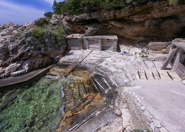 Robinson Lovorka * Potomje