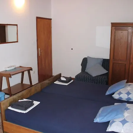 公寓 Robinson Lovorka Potomje