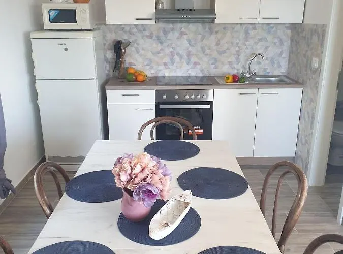 Robinson Lovorka Potomje