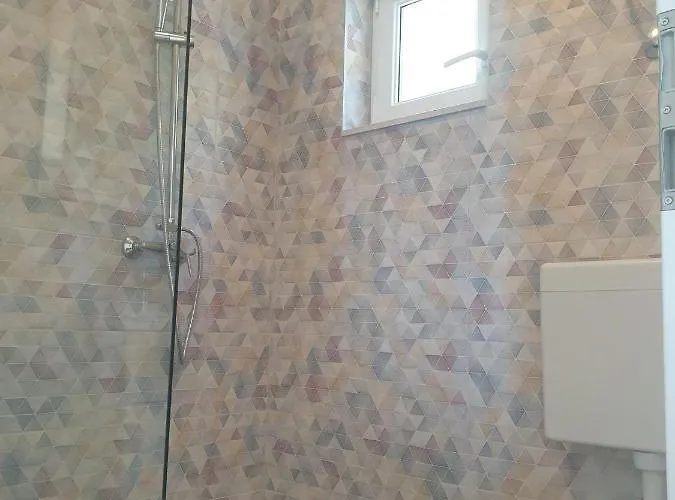 Lägenhet Robinson Lovorka *