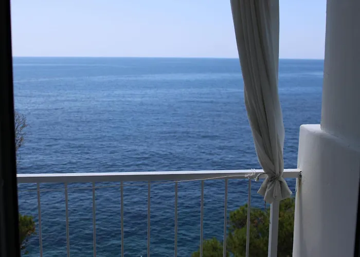 Robinson Lovorka * Potomje