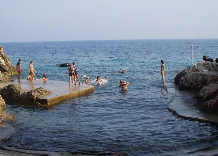 Robinson Lovorka Lägenhet Potomje