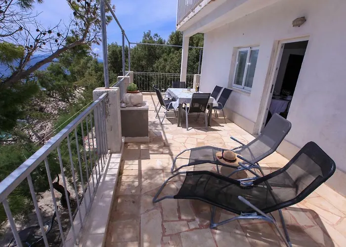 Robinson Lovorka Lägenhet